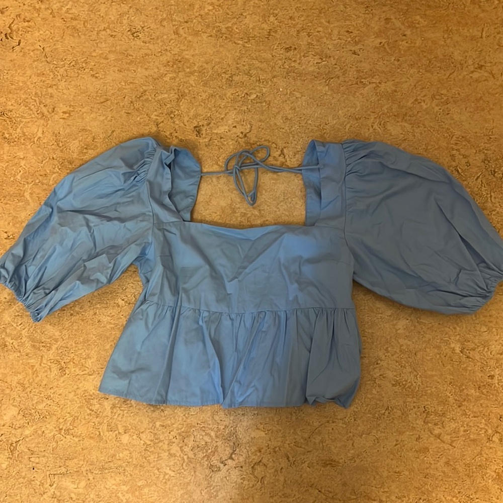 Blue square neck top
